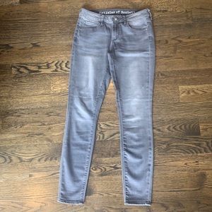 Grey jeans